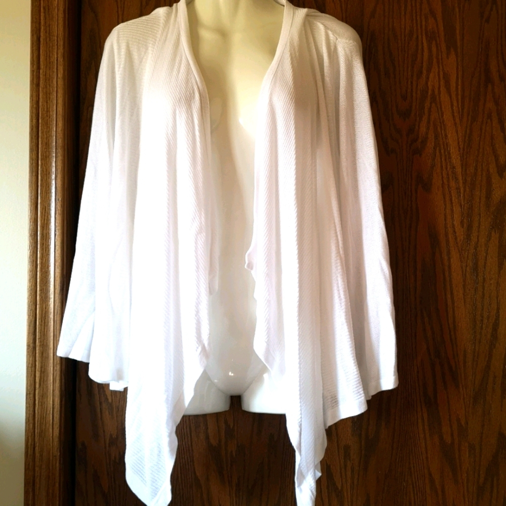 White Slip on cardigan 26/28
